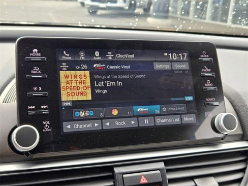 Used 2021 Honda Accord EX image 18