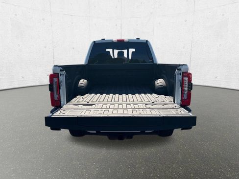 Used 2026 Ford F250 Platinum AWD/4WD image 10