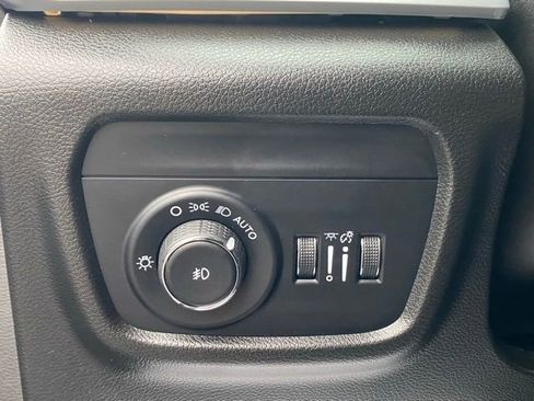 Used 2024 Jeep Grand Cherokee L Limited w/ Luxury Tech Group II image 52