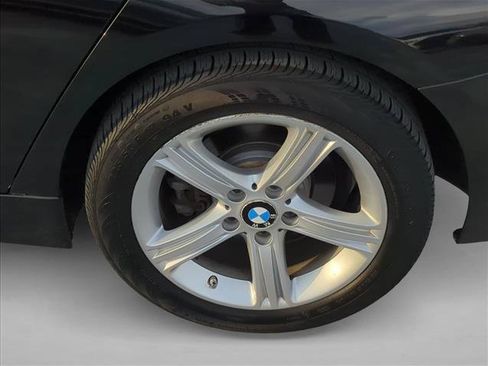 Used 2015 BMW 328i xDrive Sedan AWD/4WD image 7