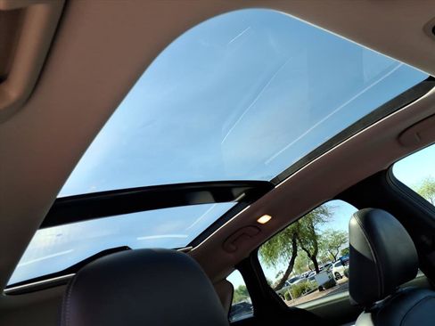 Used 2019 INFINITI QX50 Essential w/ Cargo Package image 9