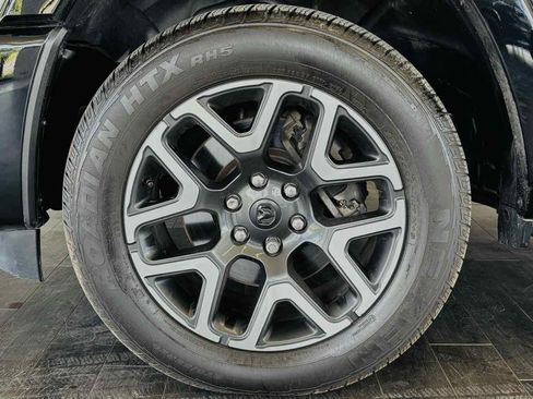 Used 2025 RAM 1500 Laramie w/ Laramie Southwest Edition AWD/4WD image 22