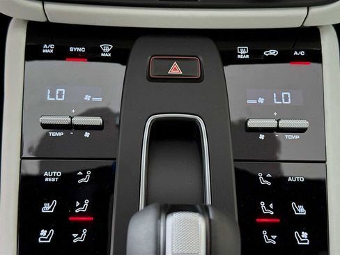 New 2026 Porsche Macan S AWD/4WD image 13