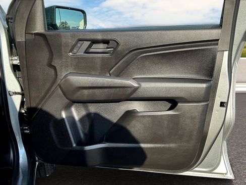 Used 2025 Chevrolet Colorado W/T w/ Advanced Trailering Package image 20