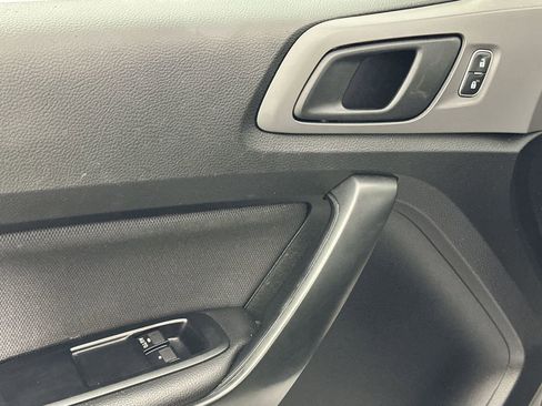 Used 2022 Ford Ranger XL image 17