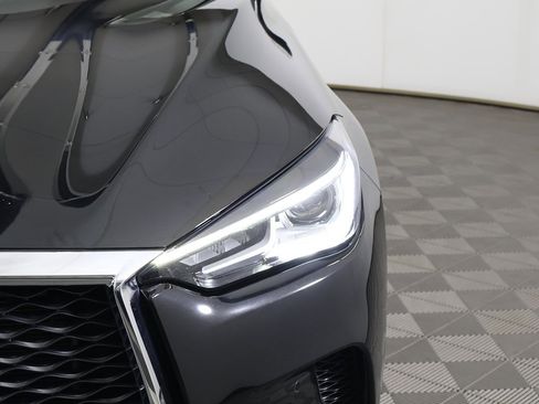 Used 2022 INFINITI QX50 Essential image 17