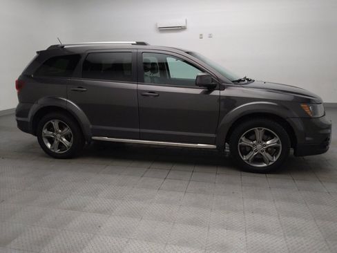 Used 2016 Dodge Journey Crossroad w/ Rear Seat Video Group I AWD/4WD image 11