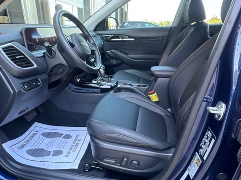 Used 2026 Kia Seltos EX FWD image 10