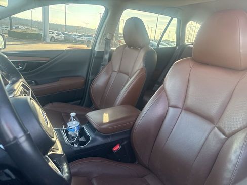 Used 2020 Subaru Outback Touring w/ Popular Package #2 image 8