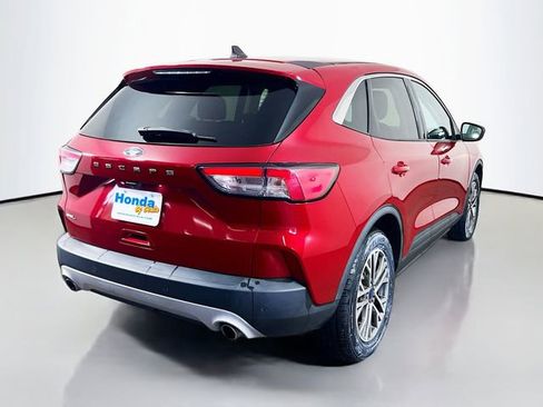 Used 2022 Ford Escape SEL image 8