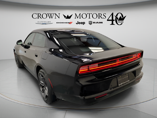 Used 2026 Dodge Charger R/T w/ Driver Convenience Group AWD/4WD image 4
