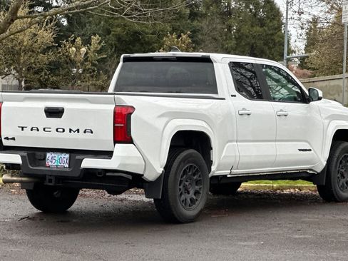 Used 2024 Toyota Tacoma SR5 image 2