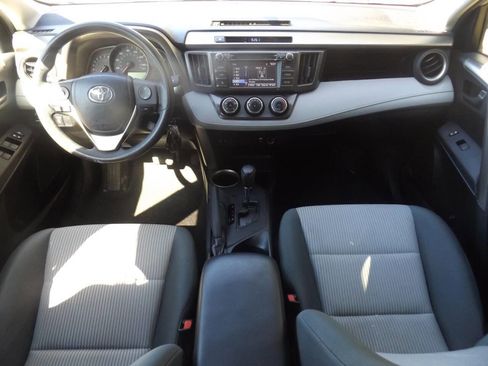 Used 2014 Toyota RAV4 LE AWD/4WD image 15