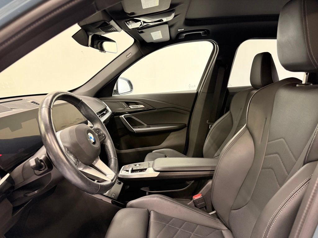 Used 2024 BMW X1 xDrive28i AWD/4WD image 10