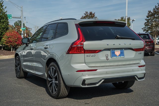 Certified 2024 Volvo XC60 B5 Ultimate w/ Protection Package Premier AWD/4WD image 5
