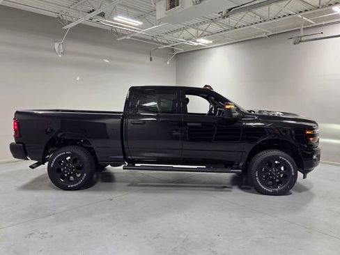 New 2026 RAM 2500 Tradesman AWD/4WD image 14