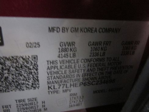 Used 2025 Chevrolet Trax LT w/ LT Convenience Package image 40