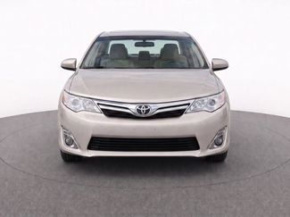 Used 2014 Toyota Camry XLE w/ Leather Package FWD video 2