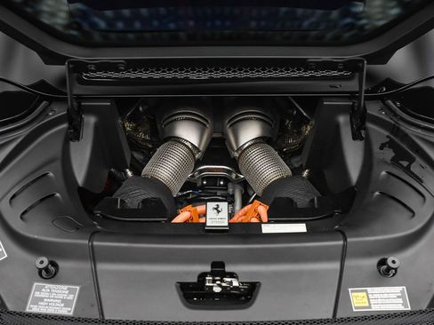 Used 2025 Ferrari 296 GTS RWD image 31