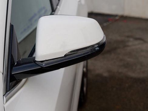 Used 2022 BMW X2 xDrive28i w/ Convenience Package image 11