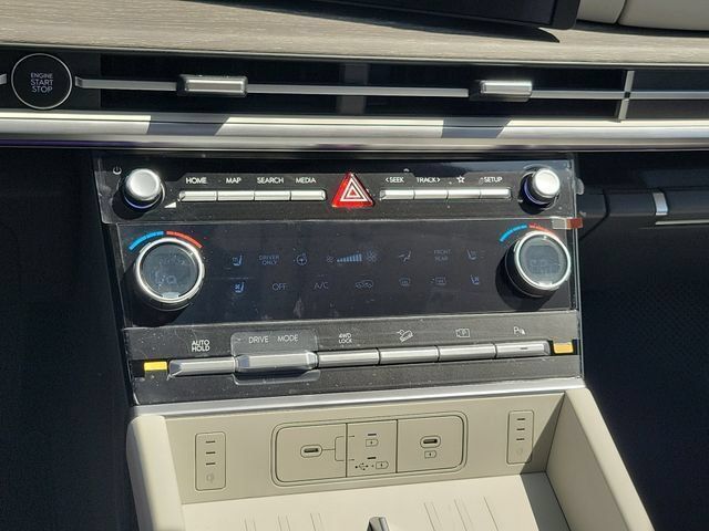 New 2027 Hyundai Santa Fe Limited AWD/4WD image 13