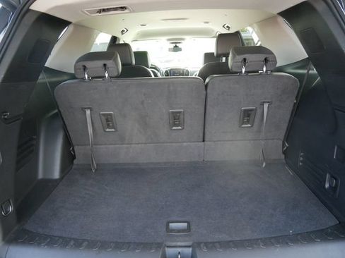 Used 2021 Chevrolet Traverse RS w/ LPO, Floor Liner Package AWD/4WD image 6