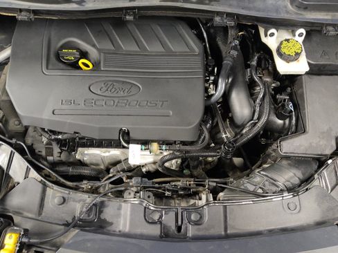 Used 2018 Ford Escape SE FWD image 30