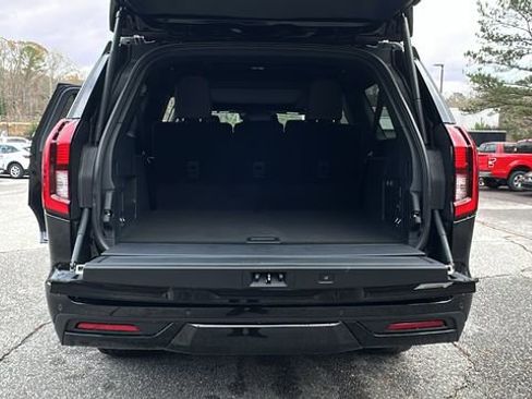 New 2025 Ford Expedition Max Platinum w/ Stealth Appearance Package image 18