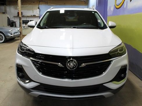 Used 2023 Buick Encore GX Essence w/ Experience Buick Package FWD image 3
