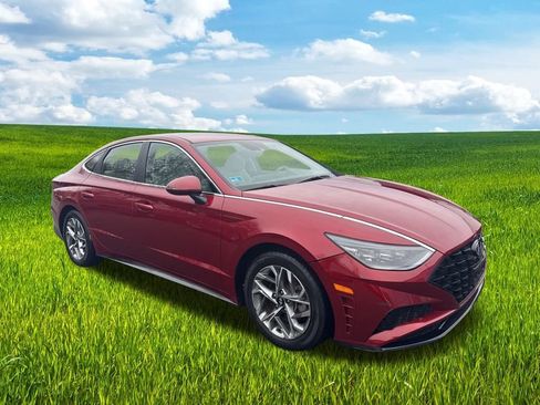 Used 2023 Hyundai Sonata SEL w/ Cargo Package image 3