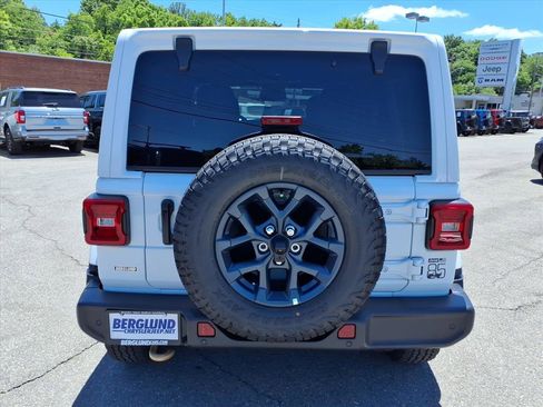 New 2026 Jeep Wrangler Unlimited Sport AWD/4WD image 5