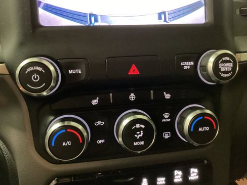 Used 2019 RAM 1500 Big Horn image 27