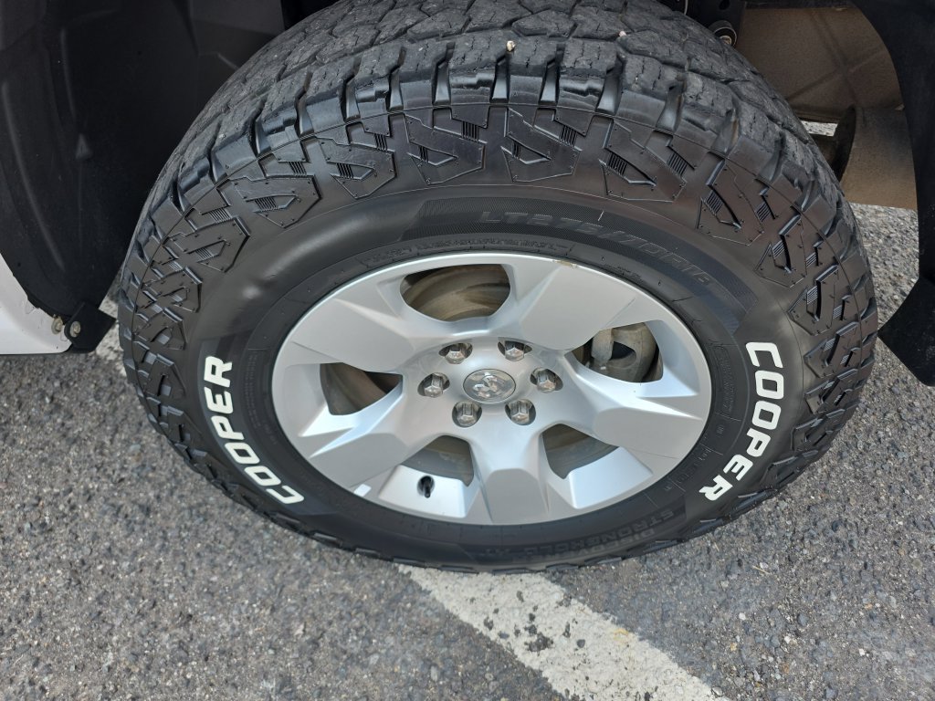 Used 2023 RAM 1500 Big Horn AWD/4WD image 37