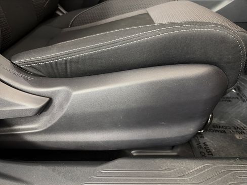 Used 2022 Subaru Outback Premium w/ Popular Package #1 image 28