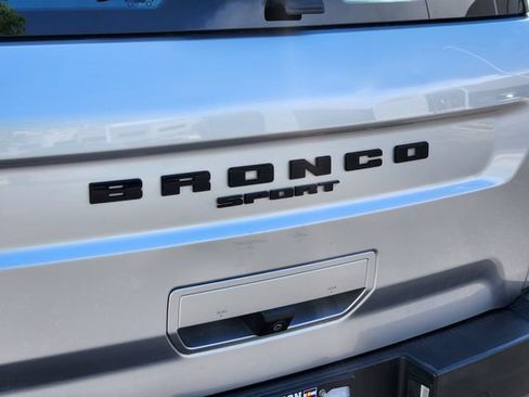 Used 2021 Ford Bronco Sport AWD/4WD image 11