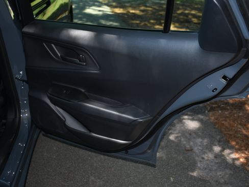 Used 2026 Toyota Prius Plug-In Hybrid FWD image 18