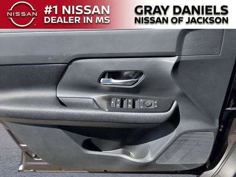 New 2025 Nissan Kicks SV w/ SV Premium Package image 14