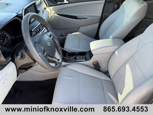 Used 2019 Hyundai Tucson SE image 10