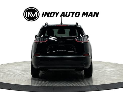 Used 2019 Jeep Cherokee Latitude Plus FWD image 5