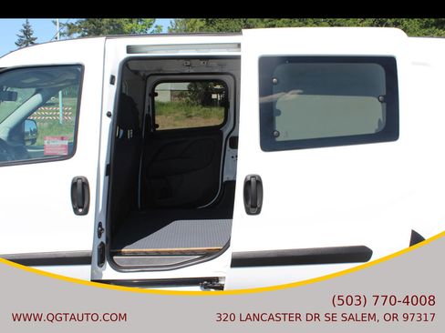 Used 2016 RAM ProMaster City Tradesman SLT w/ Rear Back-up Camera Group FWD image 10