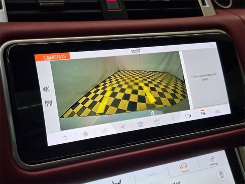 Used 2019 Land Rover Range Rover Sport HSE Dynamic image 32