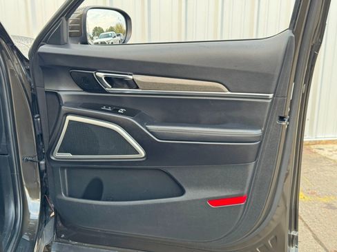 Used 2022 Kia Telluride EX w/ EX Premium Package image 42