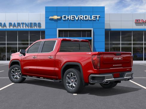 New 2026 GMC Sierra 1500 SLT image 4