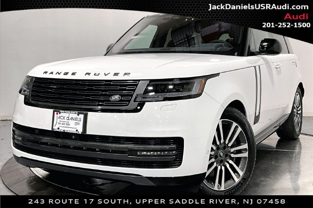 Used 2023 Land Rover Range Rover Autobiography AWD/4WD image 1