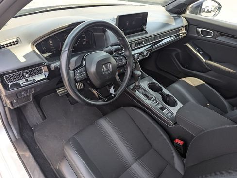 Used 2025 Honda Civic Sport image 22