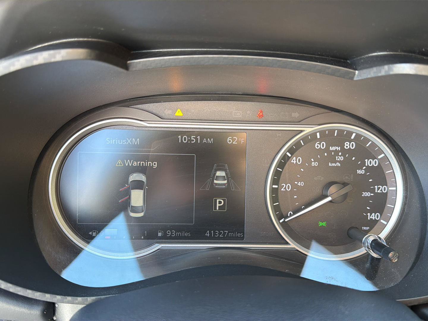 Used 2025 Nissan Versa SR FWD image 21