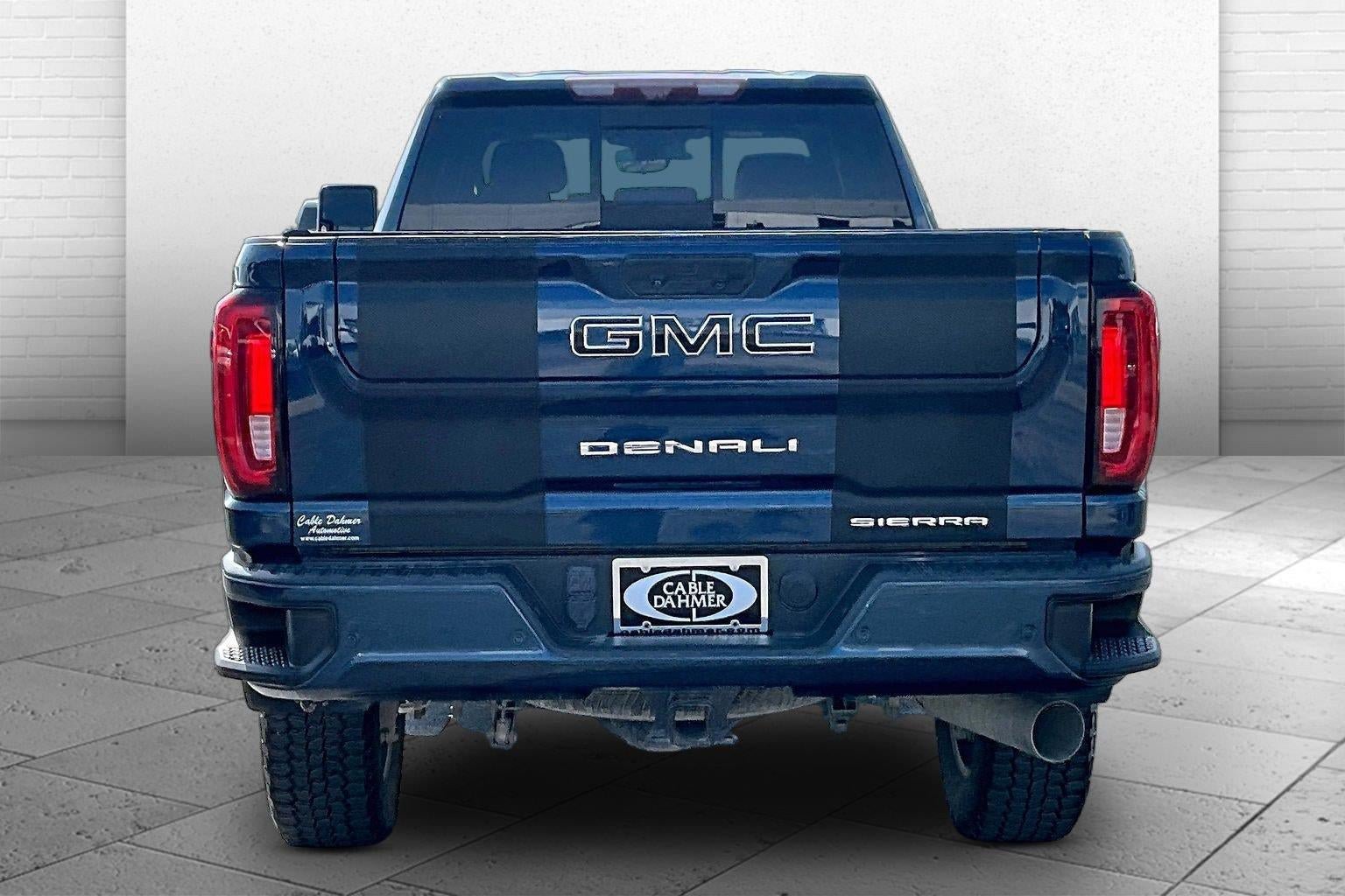 Used 2020 GMC Sierra 3500 Denali w/ Denali Ultimate Package AWD/4WD image 3
