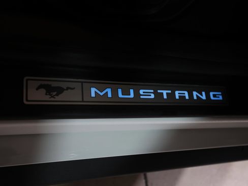 Used 2020 Ford Mustang Premium image 24