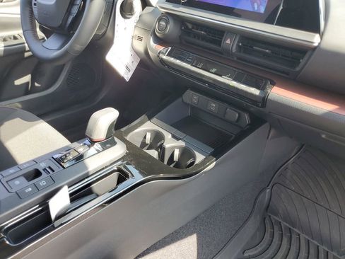 New 2026 Toyota Prius SE image 33