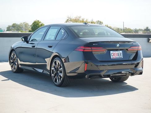 New 2027 BMW 540i xDrive w/ M Sport Package AWD/4WD image 7